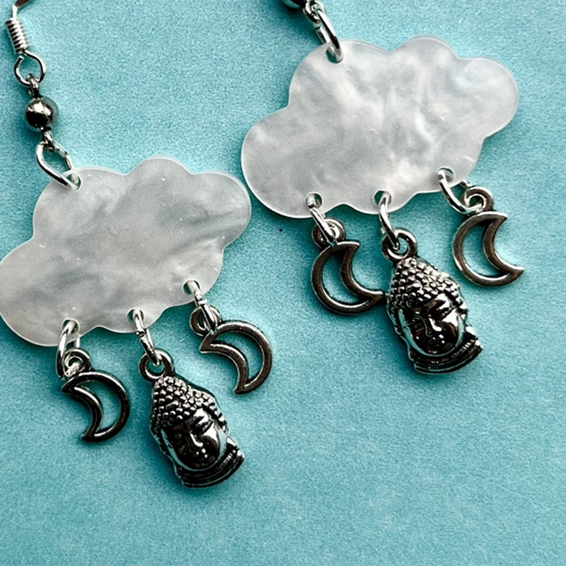 Egendesignade örhängen 💙 - 90