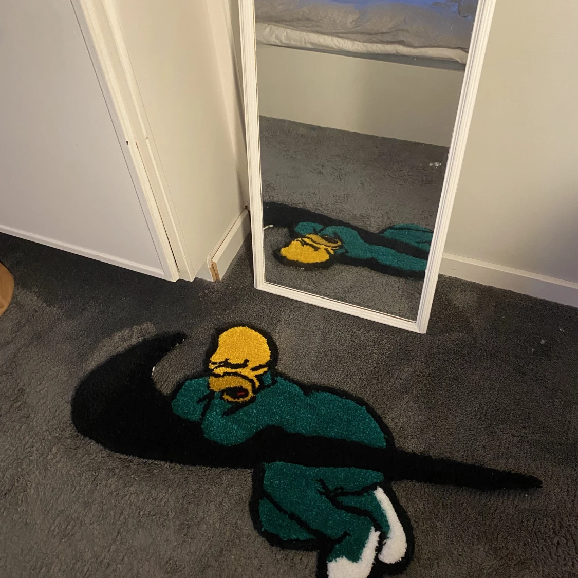 Egengjord tuftad homer sleeping matta/ 100% akryl