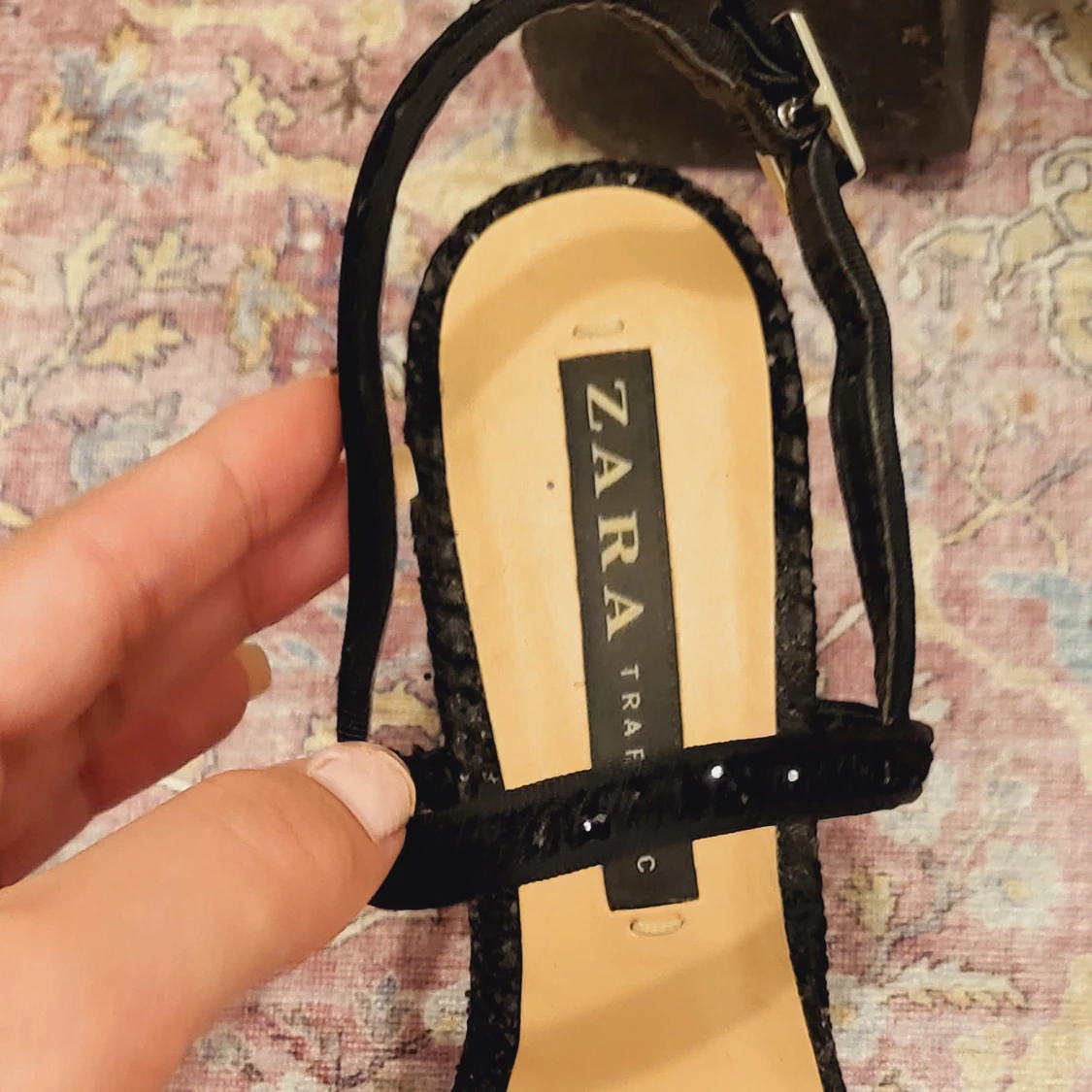 Svarta sandaler från Zara - 91