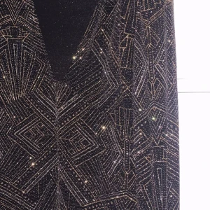 kläning - jätte glittrig och fin. har använt 2-4 gng. passar både m/l 