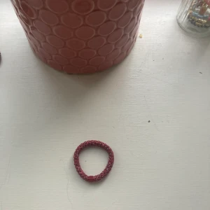 Kknekki - Jätte fin färgglad Kknekki äkta och aldrig använd❤️❤️