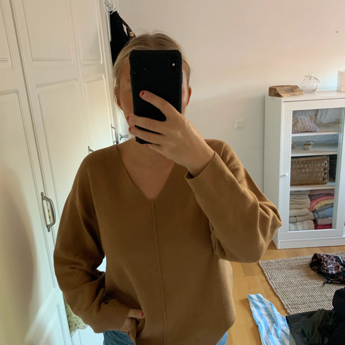 Stickad beige tröja - 90