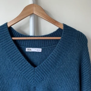 Oversized stickad tröja från Zara - Som ny