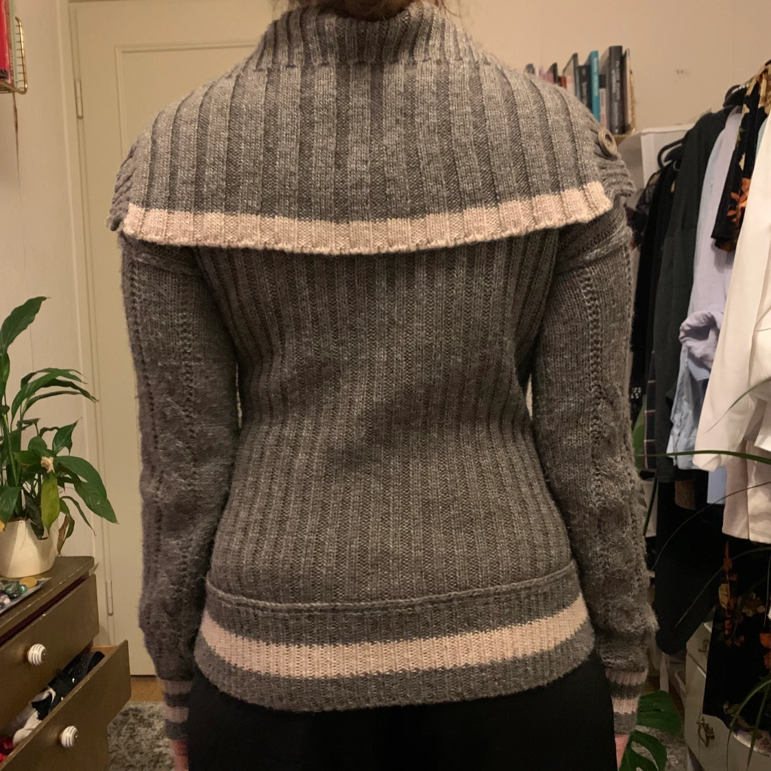 Replay stickad kofta