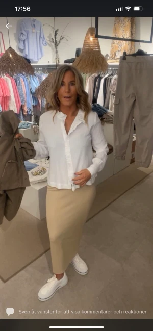 Neo Noir blus 34 - Neo noir blus i storlek 34, upp till M  Helt ny, den är lite lite för stor för mig.  