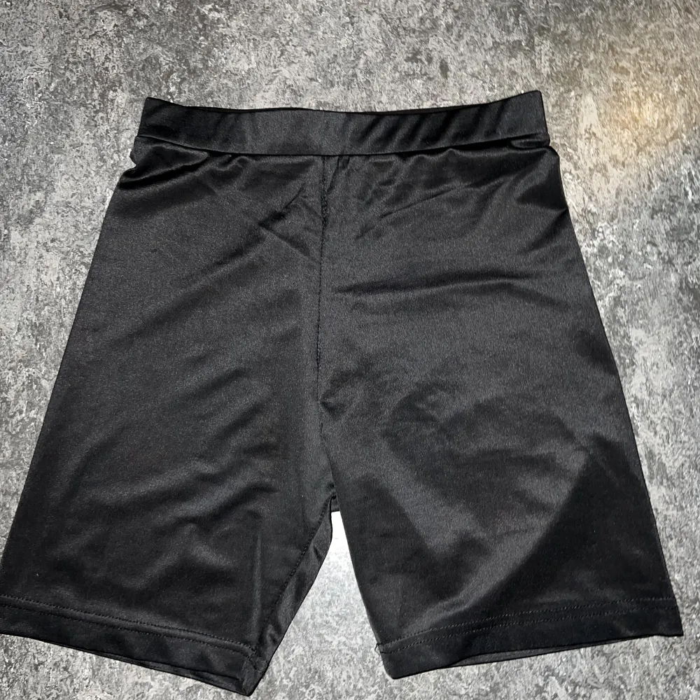 Svarta cykelbyxor stl: S/M. Shorts.