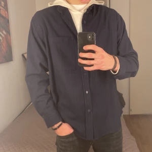 NN07 Overshirt - Overahirt från No nationality i bra skick. Storlek L, Loose fit