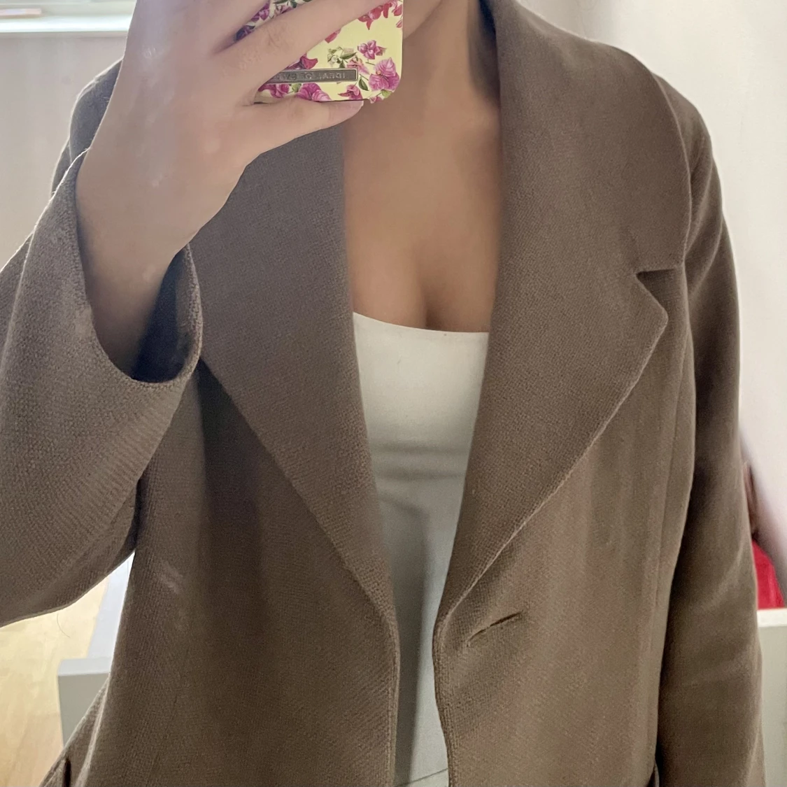 Brun kort kappa - 90