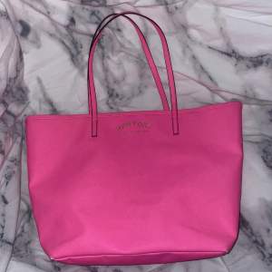 Stor rosa handväska från H&M