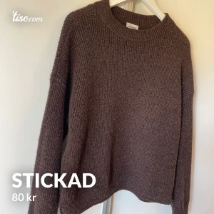 Tröja  - Stickad tröja 
