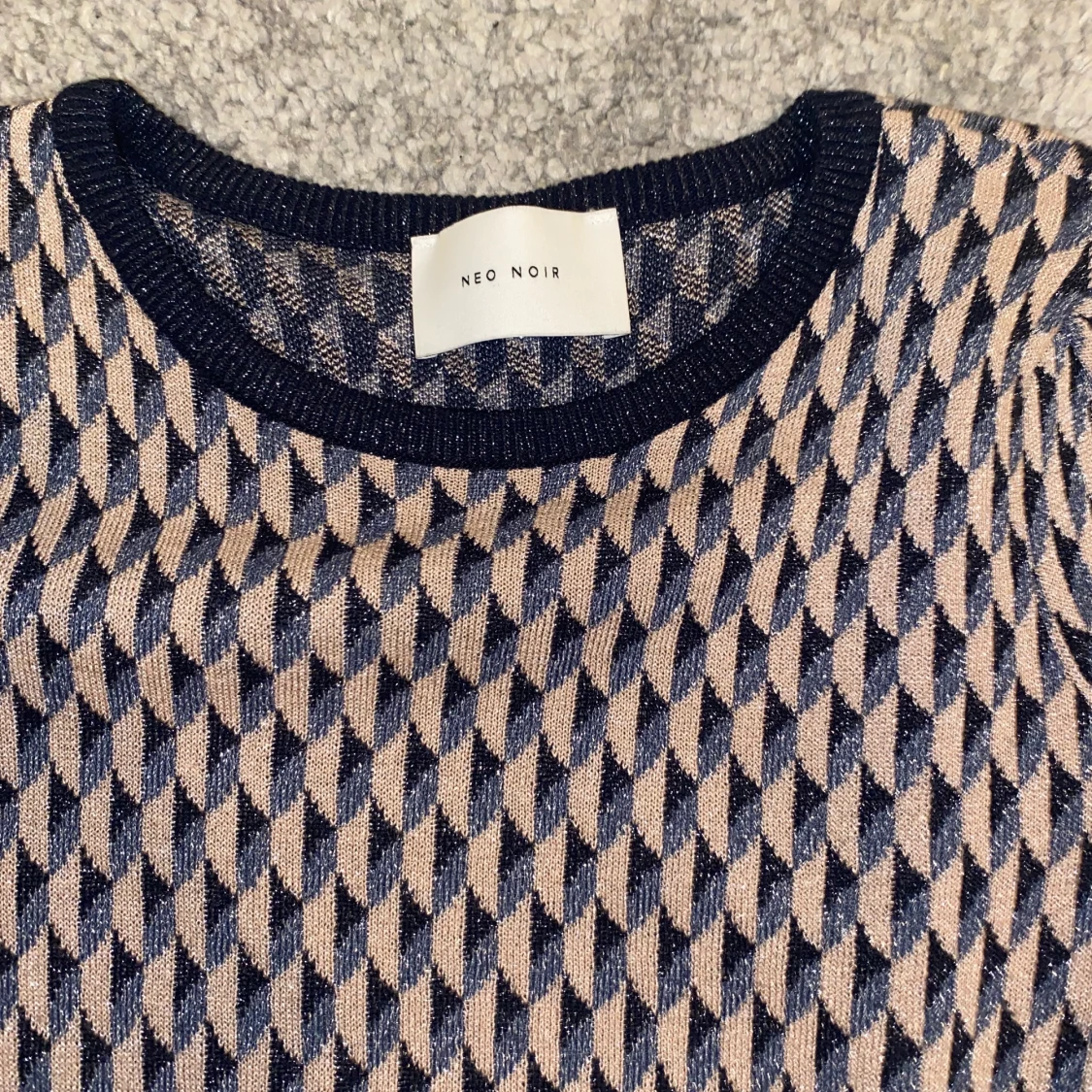 Glittrig tröja - 90