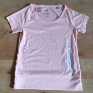Träningströja - Rosa. Bra skick 