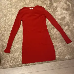 Röd långklänning 