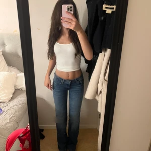 90s jeans - Lågmidjade jeans från lager 157 Använd 1/2 gånger