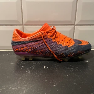 Nike hypervenom 2 - Nike hypervenom 2  Storlek 42