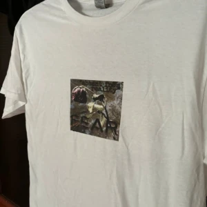 Fear tshirt - Never used, medium, this is my own clothing brand