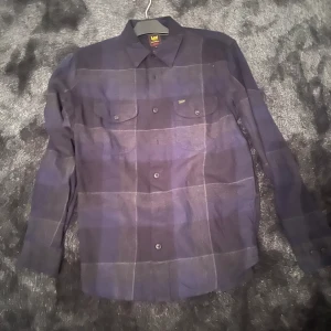 Lee overshirt - Storlek S, aldrig använd!! 