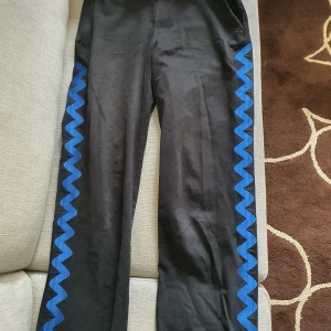 Soulland byxor - Soulland byxor i storlek medium.