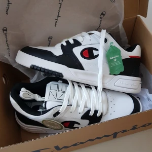 Champion sneakers z80 low strl40 - Champion sneakers z80 low strl40 nya