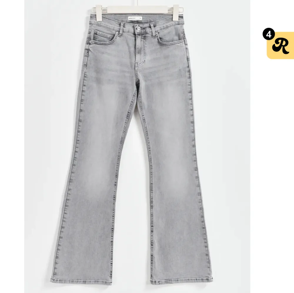 Helt oanvända jeans från Gina tricot . Jeans & Byxor.
