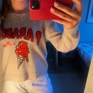 From future - Sälje nu min super snygga from future tröja🥰🥰 skriv för intresse eller frågor!