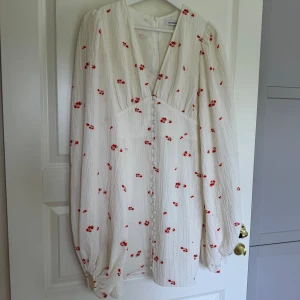 Adoore  - Adoore Florence dress  I perfekt skick  Stl. 36