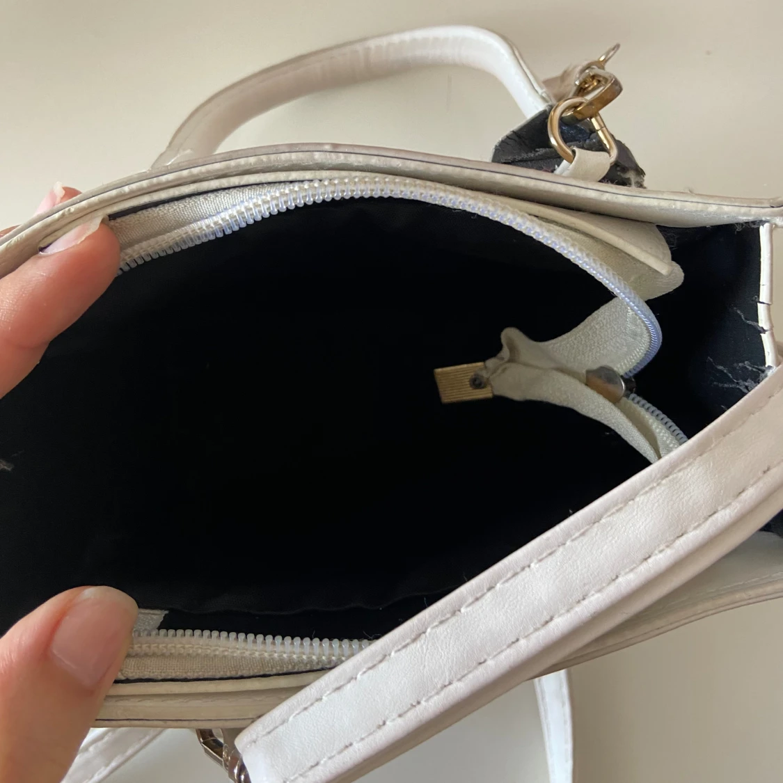 Vit väska - 90