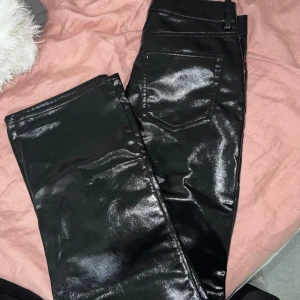  Skinnbyxor -  Aldrig använt prislappen sitter fortfarande kvar