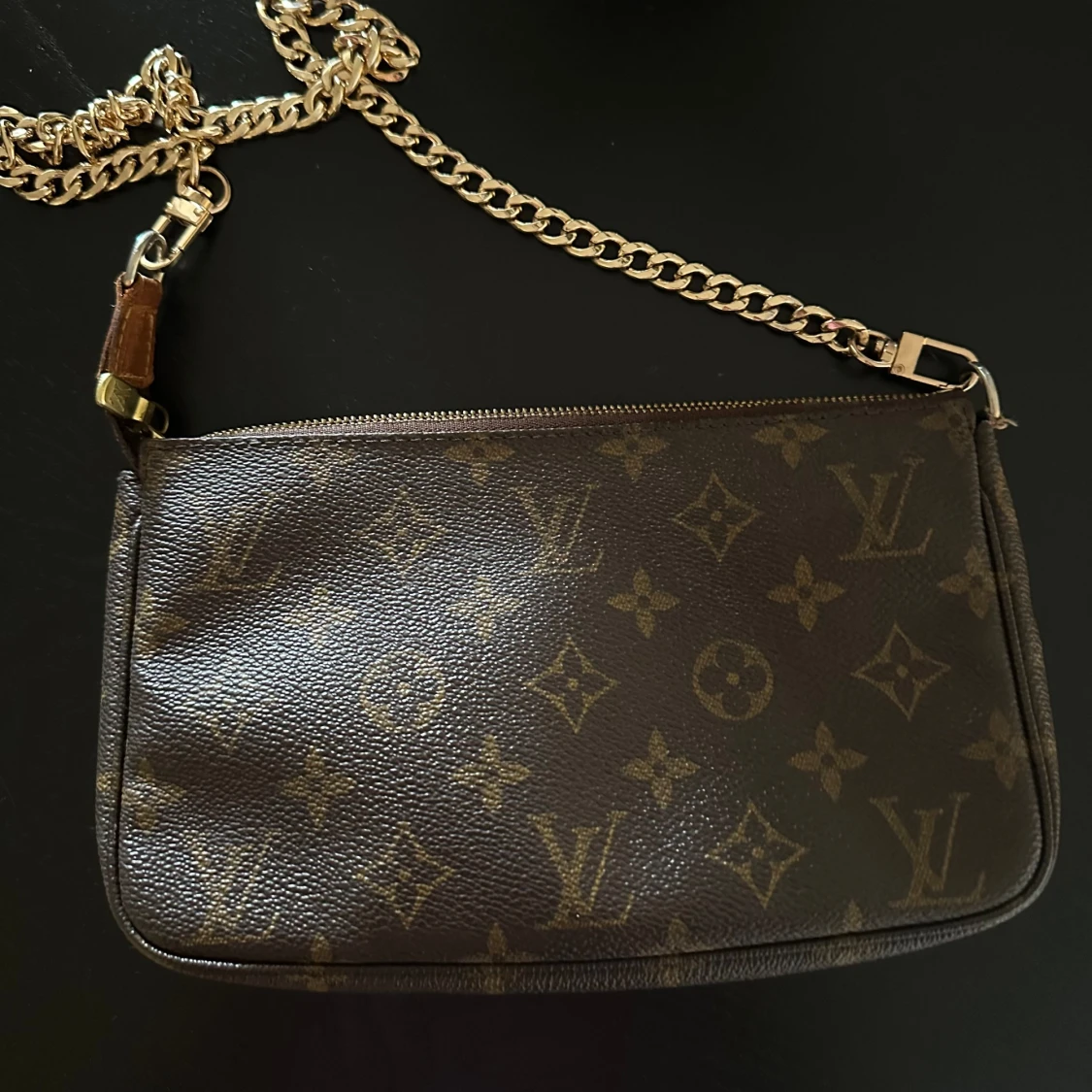 Louis Vuitton pochette