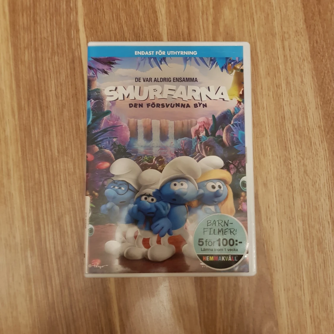 DVD smurfarna den försvunna byn