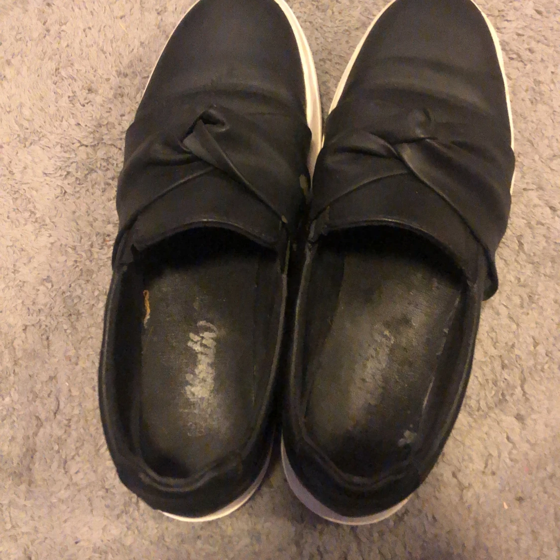 Svarta skor - 90