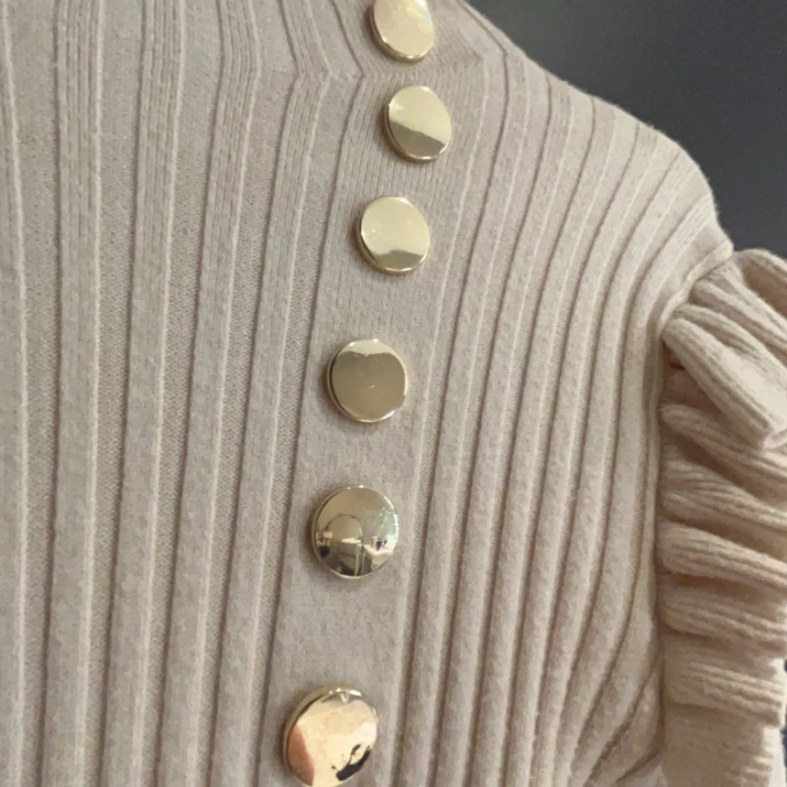 En långärmad tröja - 91