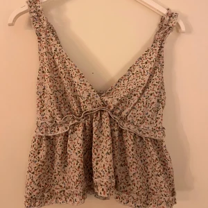 Topp - Topp storlek s❣️