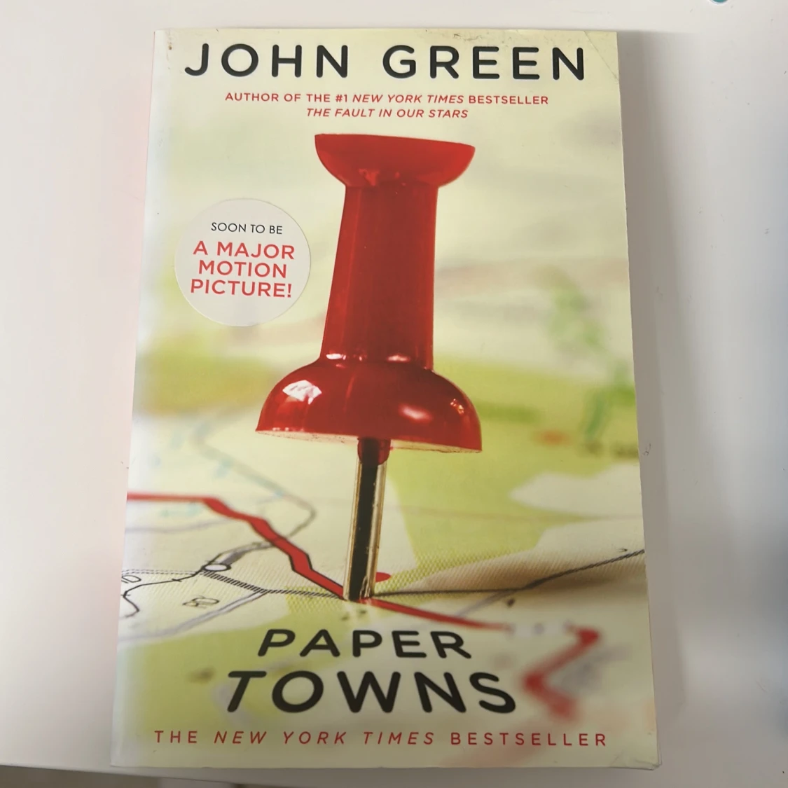 Let it snow, paper towns och the fault in our stars av John Green - 92