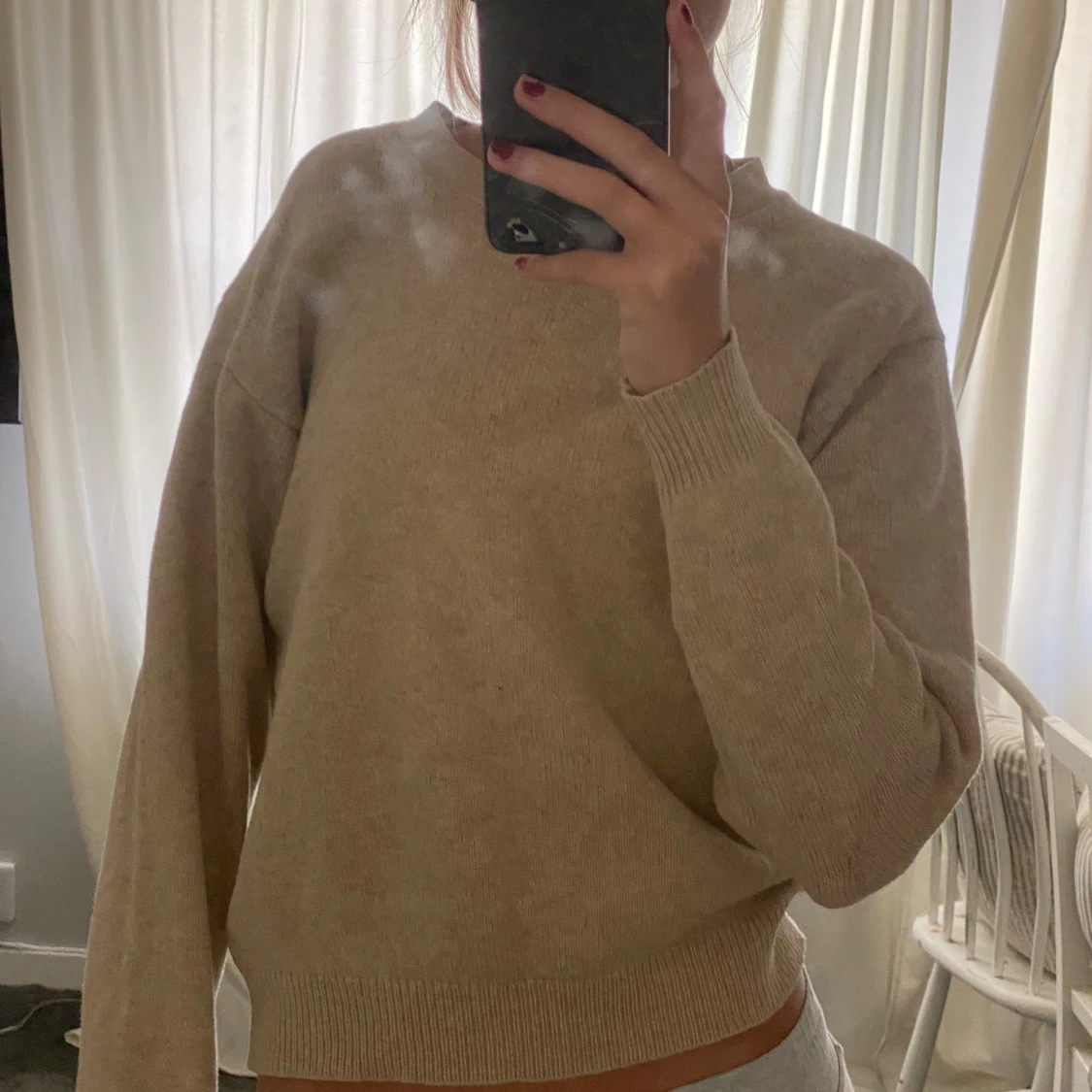 Beige stickad tröja  - 90