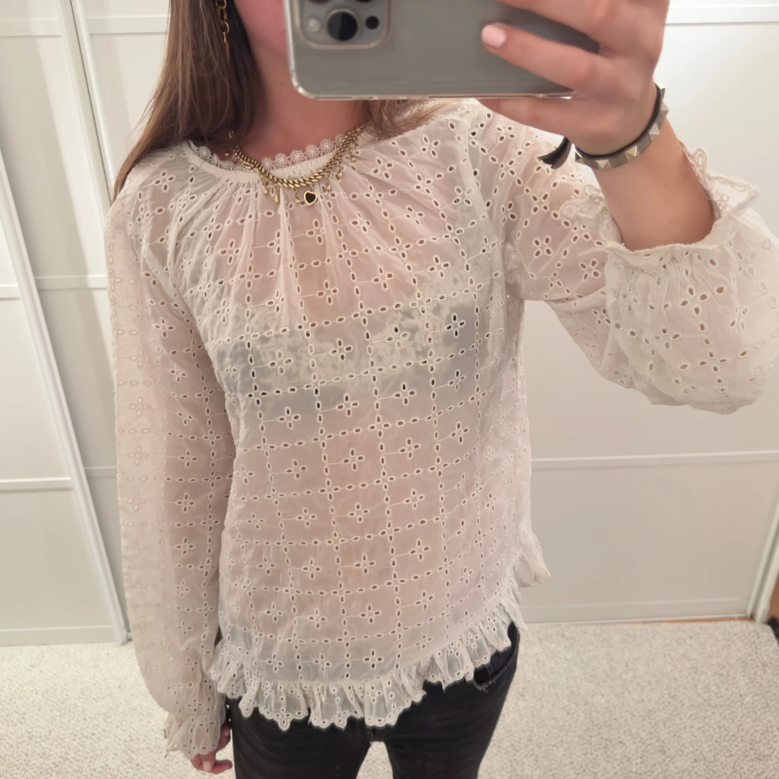 Genom slinkig spets blus - 91