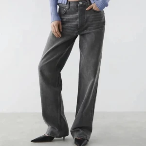 Gina boyfriend jeans - Super snygga men har aldirg kommit till användning 