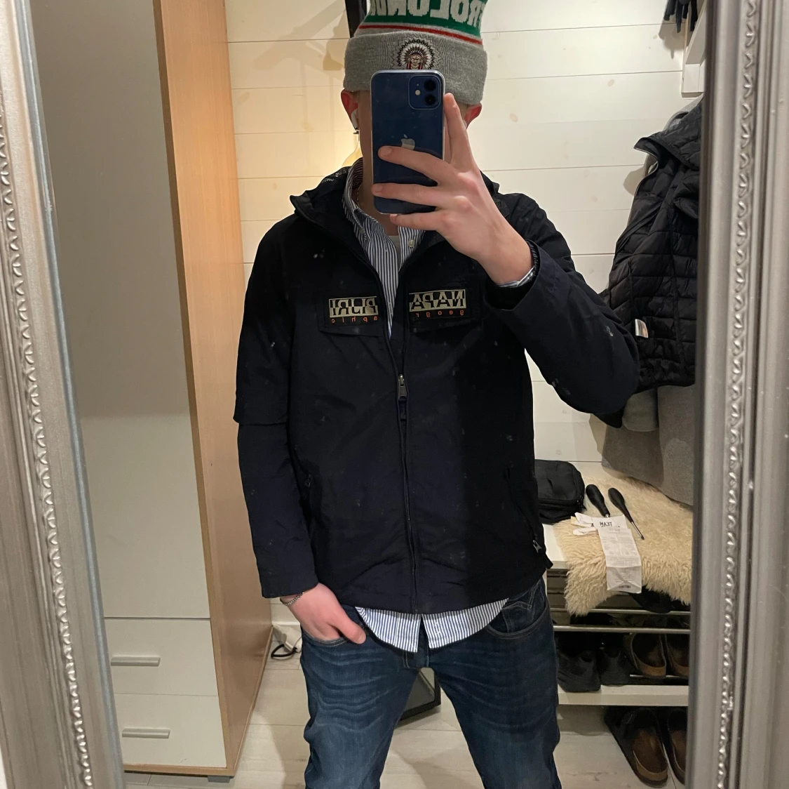 🤩 WINDBREAKER 🤩 - 90