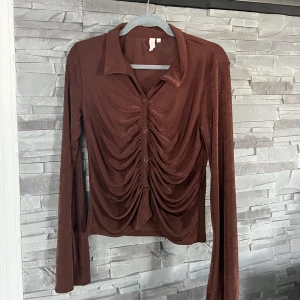 Tröja - Fin långärmad topp för festtillfällen m.m.