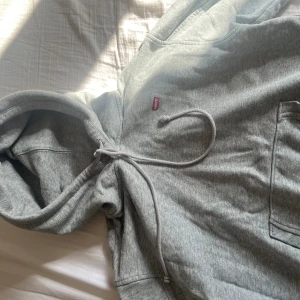 Levis Hoodie  - Levis Hoodie som är helt oanvänd 