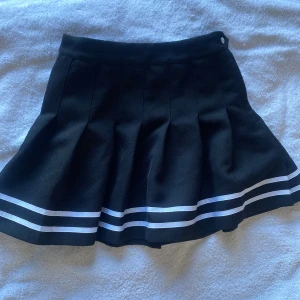 Kawaii kjol - Aldrig använd 