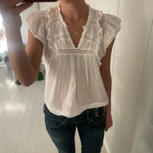 Neo noir blus - Jättefin blus från Neo Noir!