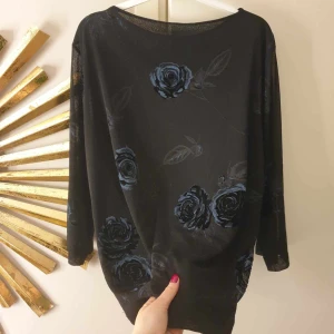 Blus - Aldrig använts 