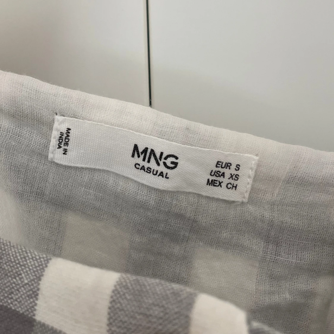 Rutig klänning - 91