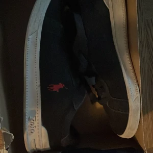  Polo Lauren skor -  Polo Ralph Lauren skor bra skick storlek Trettiosju och en halv