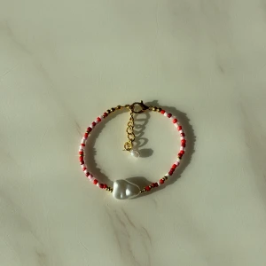 Handgjort armband 🩵 - ❤️