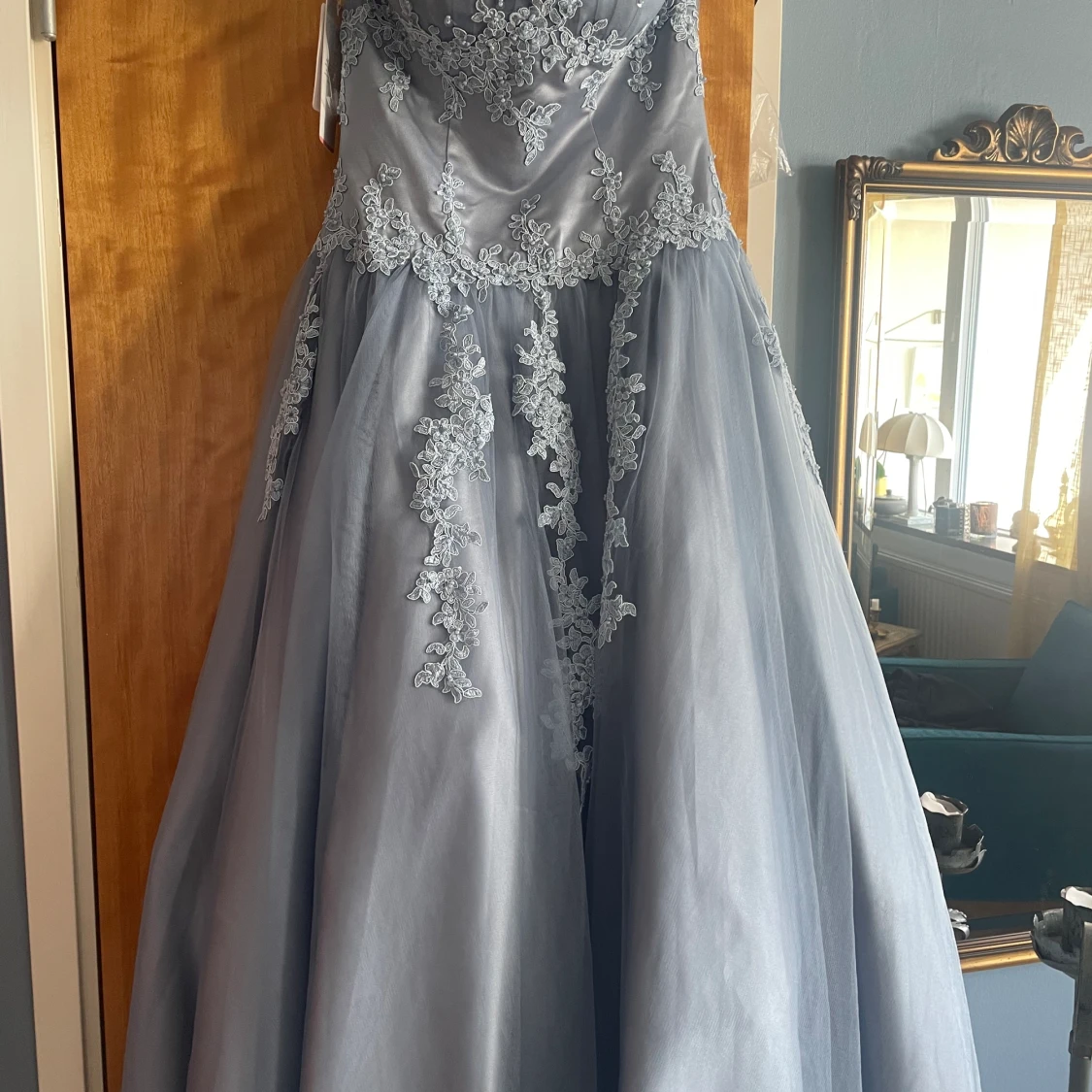 Helt ny balklänning