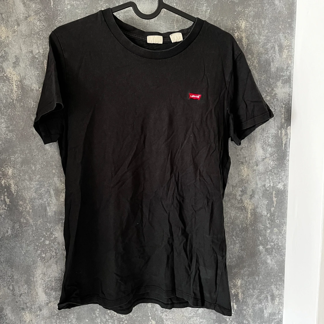 Levi’s t-shirt