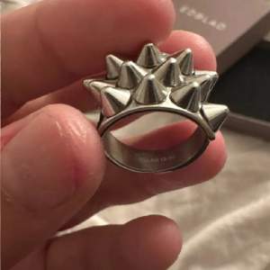 Edblad ring i silver