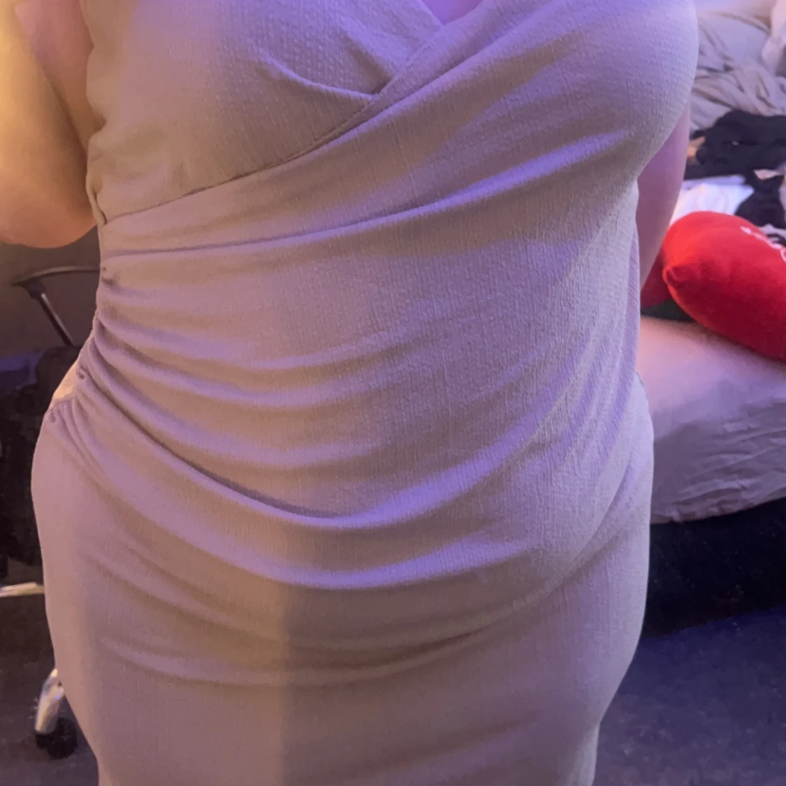 Helt oanvänd klänning  - 91